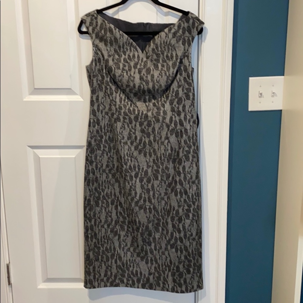 Grey fitted dress